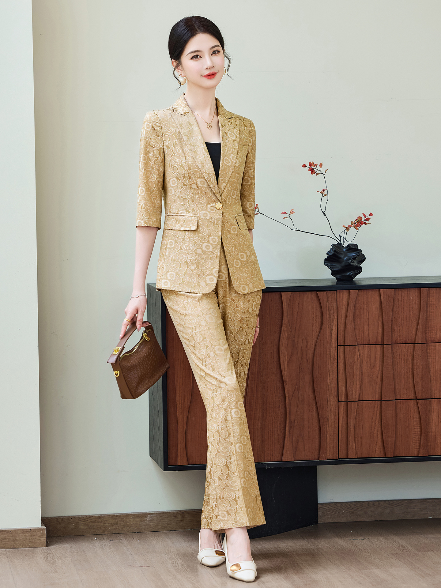 Fashion Apricot Half Sleeve Pr - Women Formal Wear Blazers ulasan dan harga